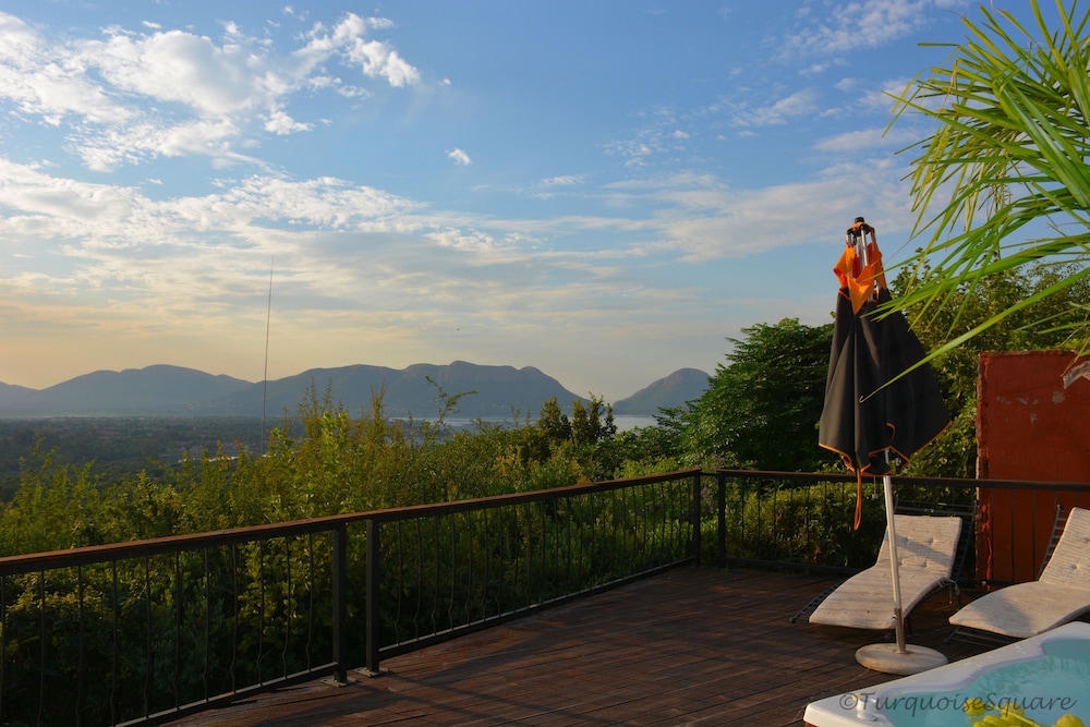 La Montagne Guest Lodge
