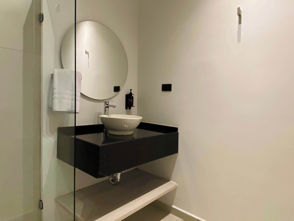 w Inviting 3BR w AC Near Ciudad Amurallada