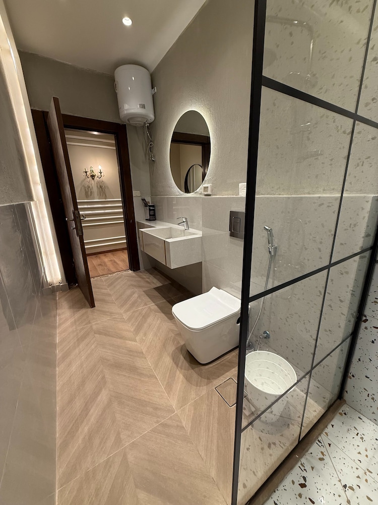 Charming Amman Apartment With Electric Heating & Wifi