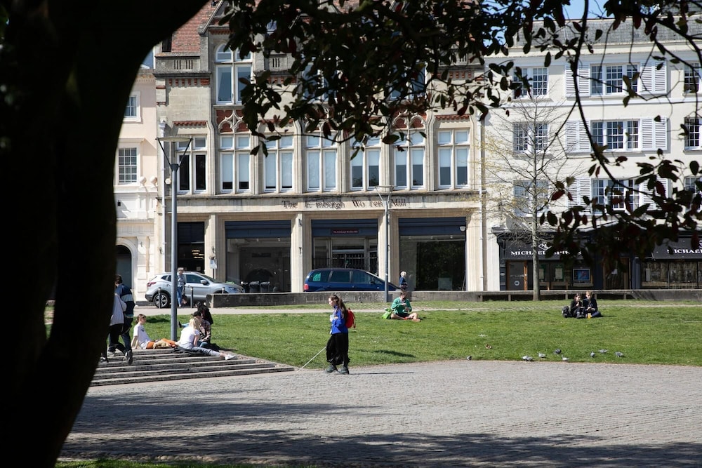 Photo 40