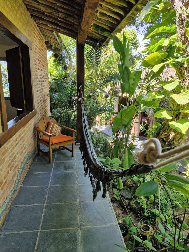 Pousada Bucaneiros