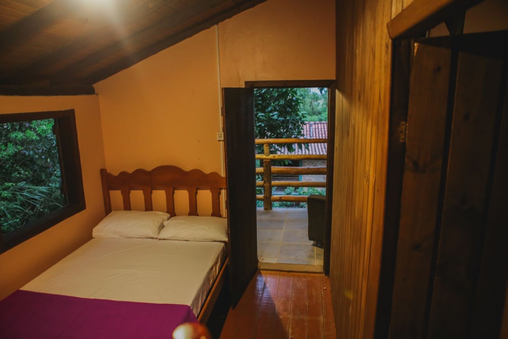 Warung Guest House