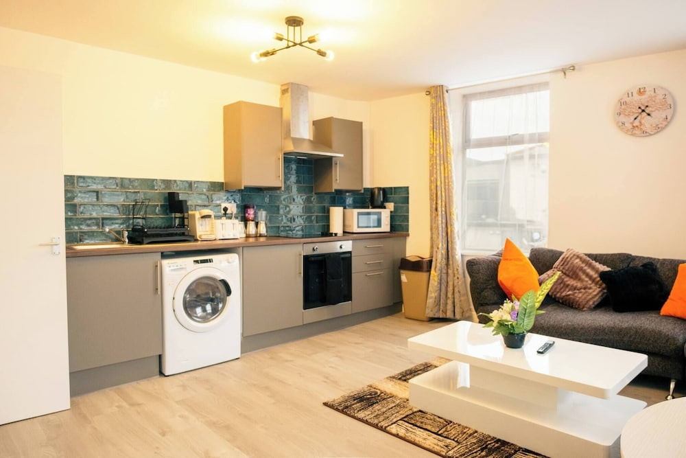 Stylish Cardiff Flats Near Uni City Centre