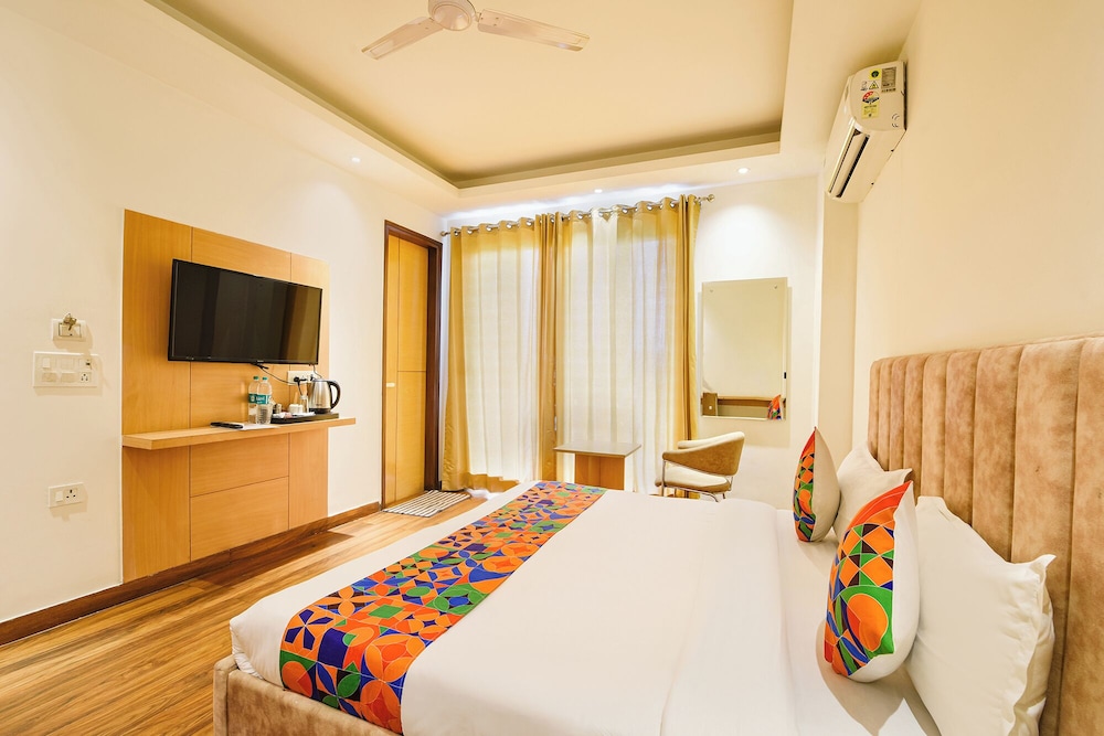 Fabhotel The Prime Land