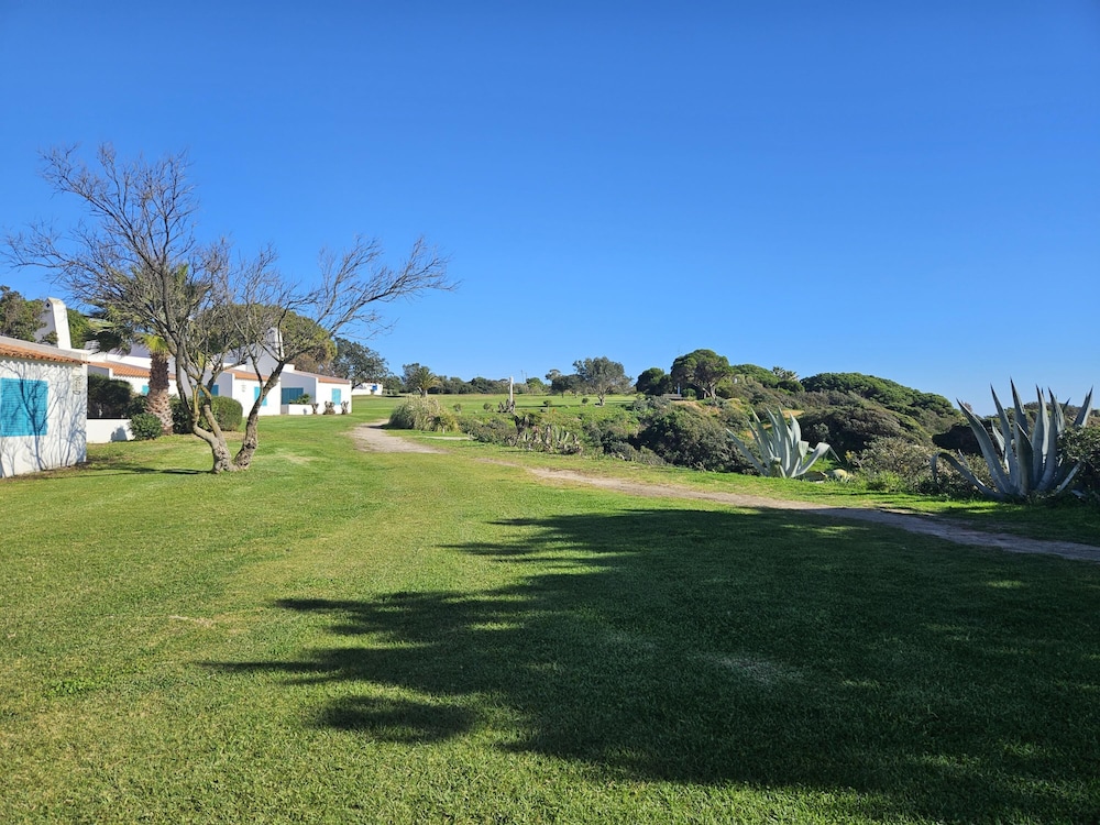 Alvor Prainha Beach House view 3