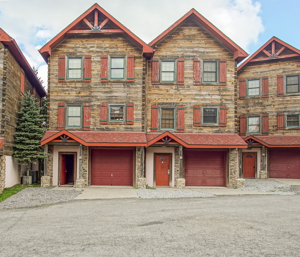 Loggers Run #8: 5 Bedrooms, 3.5 Baths