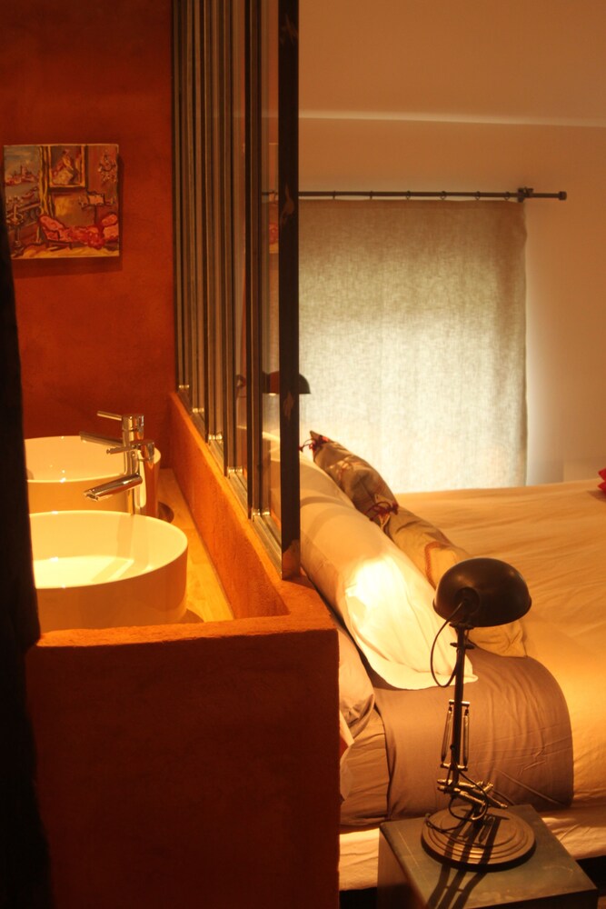 Photo 46