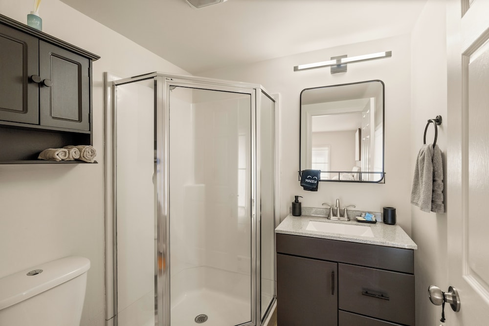 Hygge House Suites