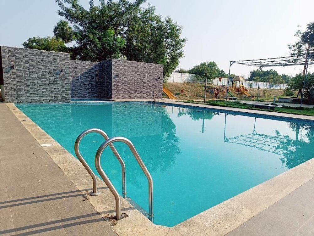 Lazo Avarta Resort and Convention Centre Pondicherry, photo 18