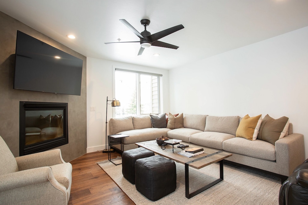 Trail's End Lodge at Deer Valley Resort - One Bedroom Residence with Spa #105jan 1 Condo