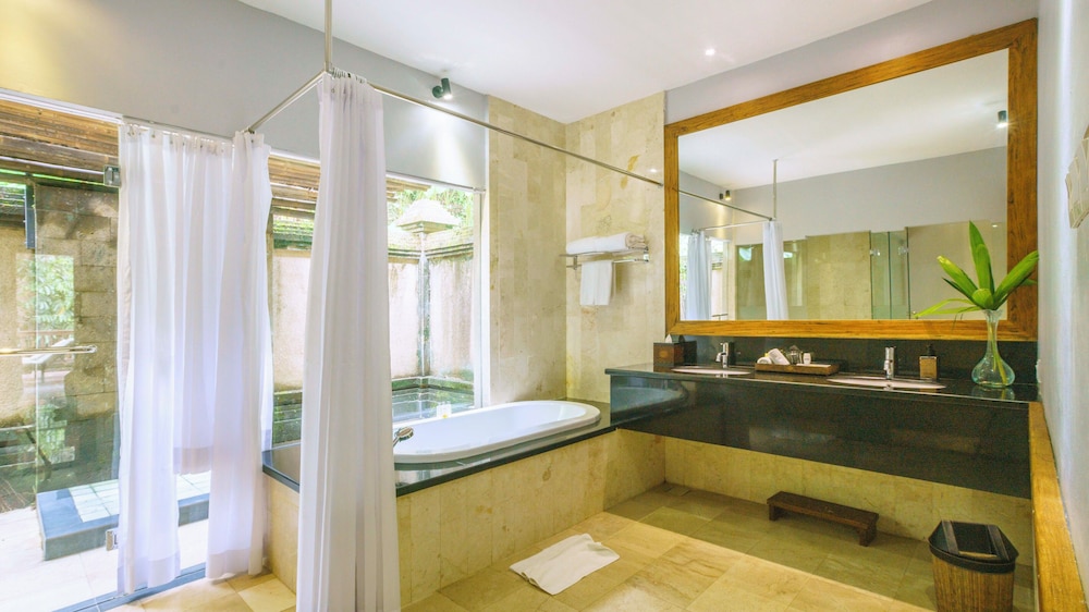 The Lokha Ubud Resort, Villas & SPA