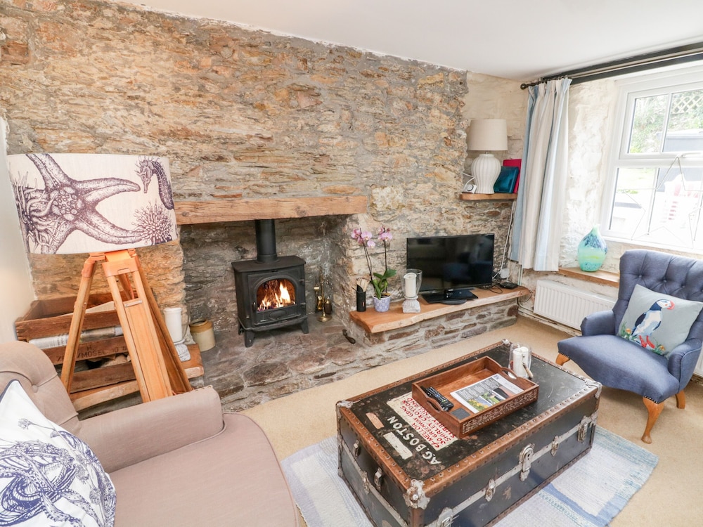 3 Rock Cottages