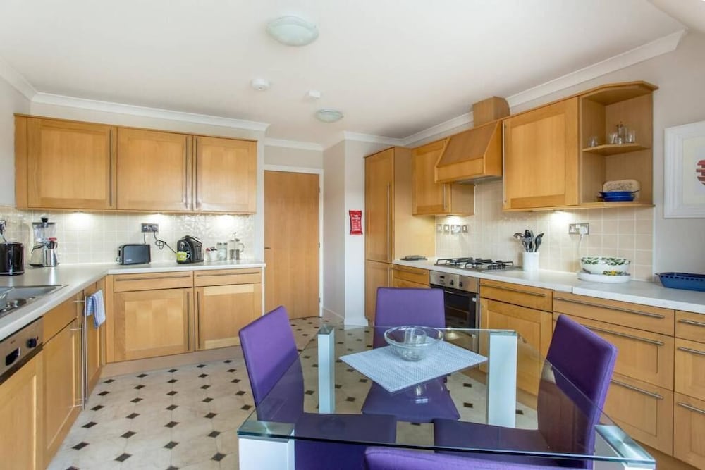 JOIVY Inviting Apartment near Leith Walk