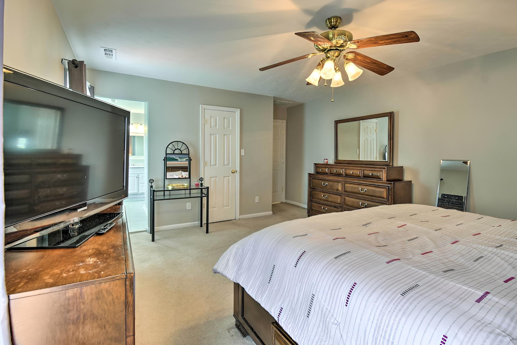Virginia Beach Family House < 1 Mi to Golf Club! view 4