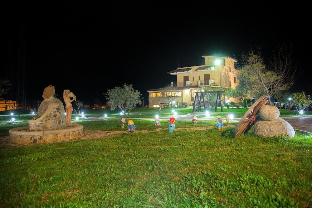 Photo 22