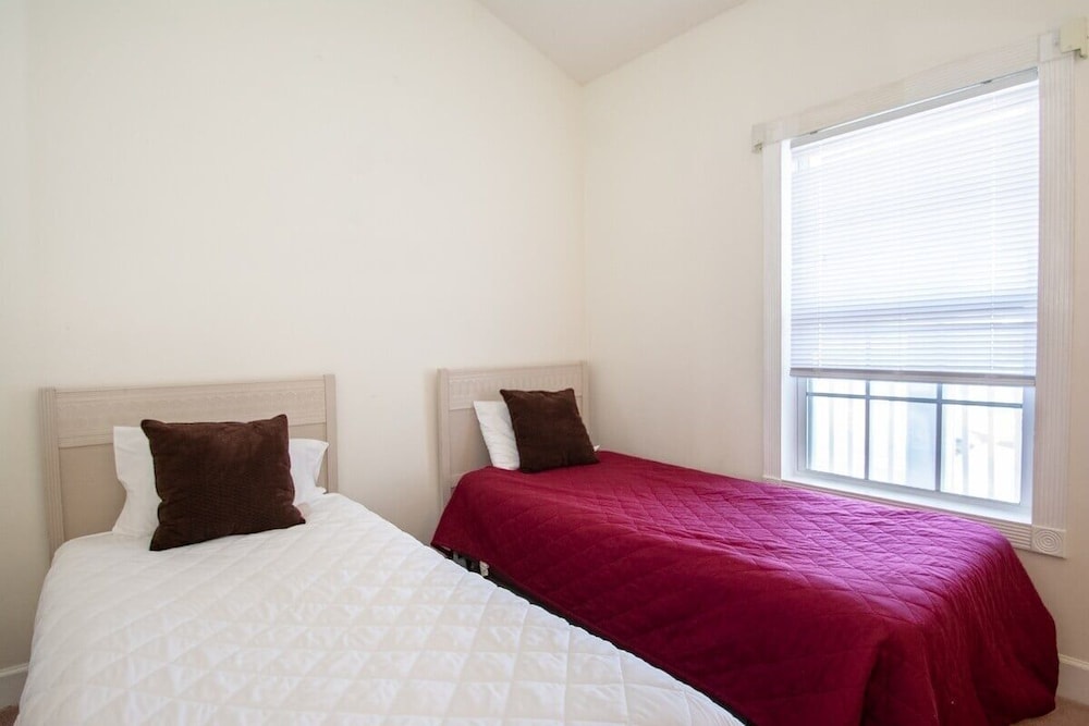 Magnolia North 4827-302 2 Bedroom Condo