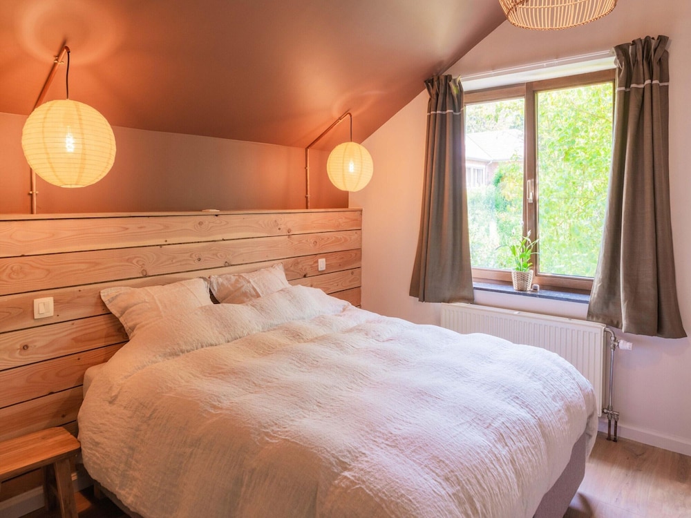 Cosy Holiday Home in Modave With Garden