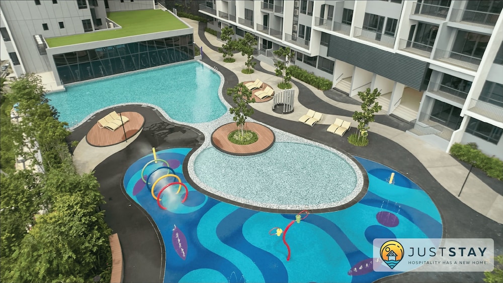 Nidoz Residences Luxury Apartments