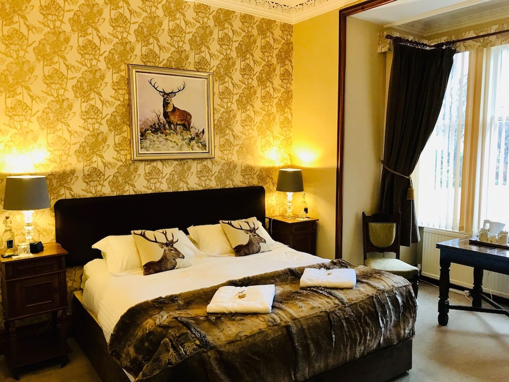 Lairds Lodge