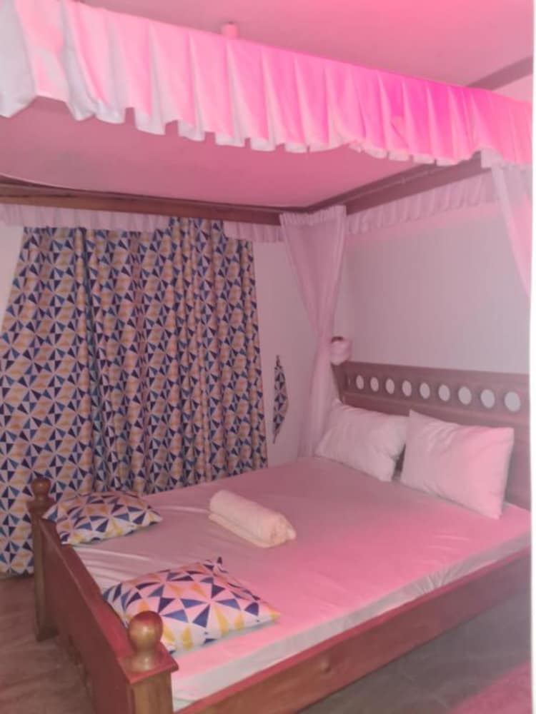 Karibuni Palace Mtwapa view 2