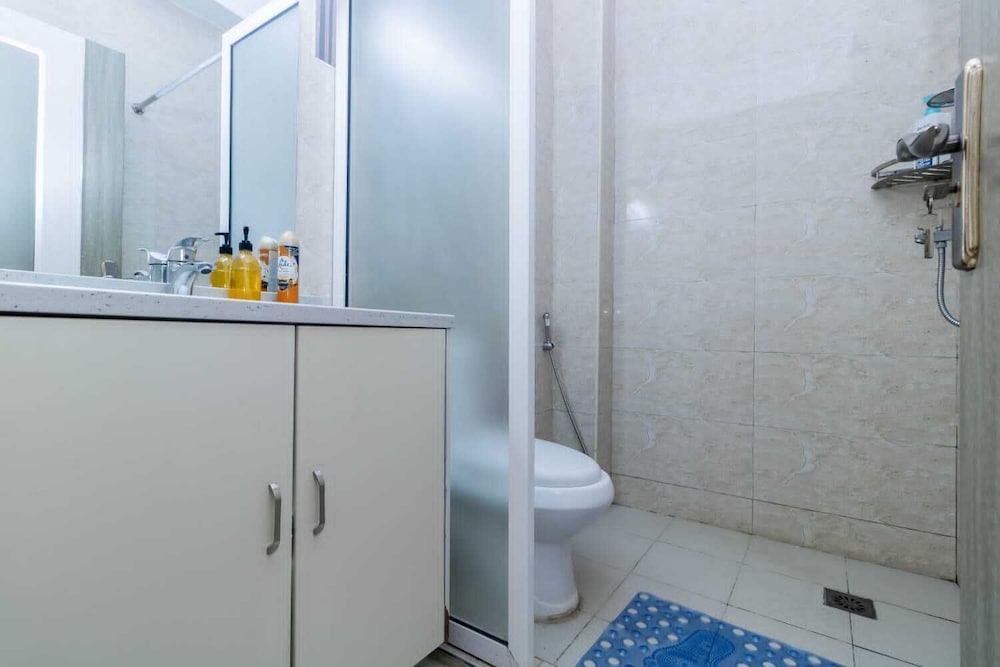 Luxurious Nairobi Apartment With Shared Pool and City Views