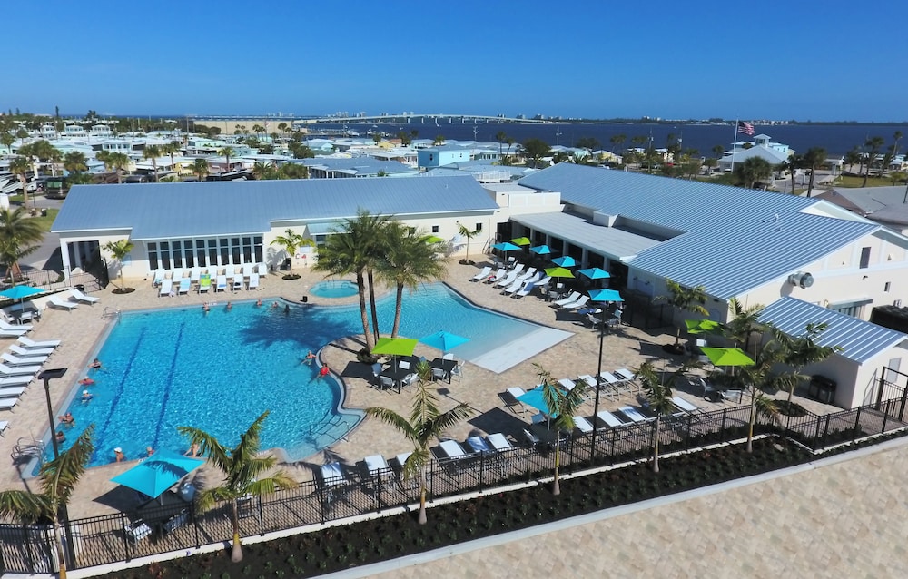 Ocean Breeze RV Resort - Property Image 17