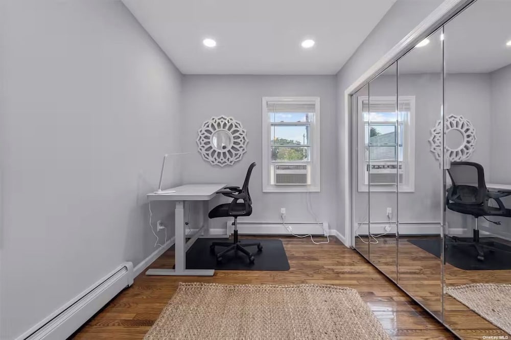 Newly Designed 3Br-2Ba Home