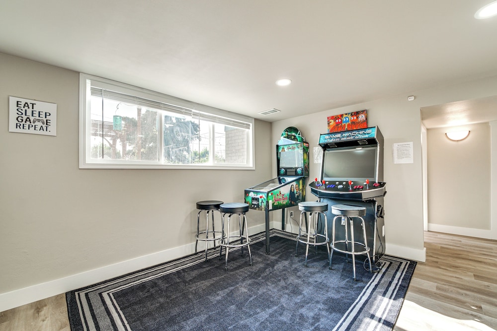 3 Mi to Dtwn: Family Home w/ Garden in Yakima