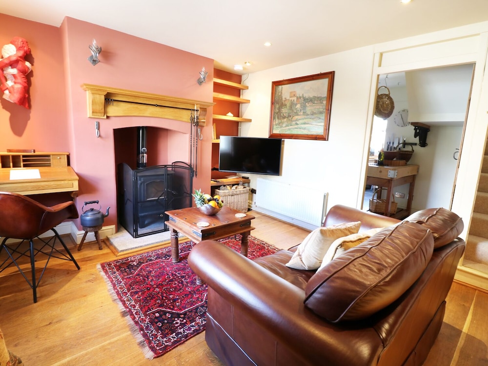 Yelverton Vacations - 11 The Village - Property Image 8