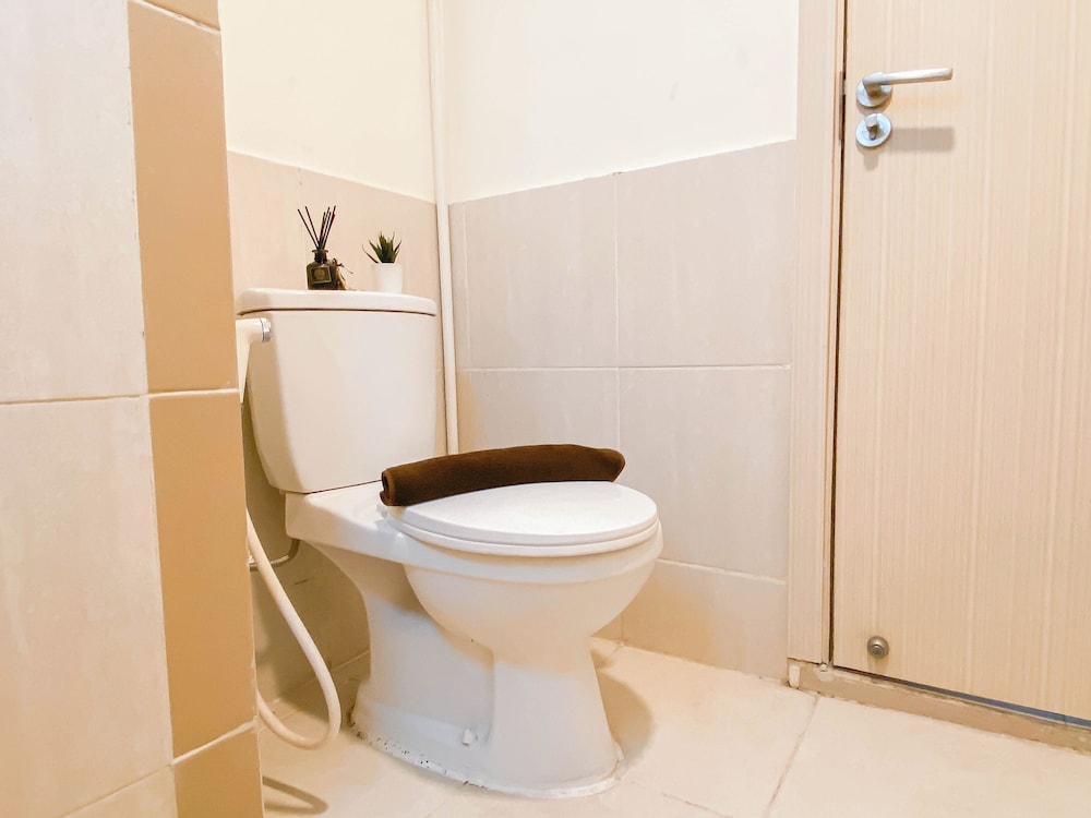 3Br Apartment Near Dian Harapan School At Meikarta