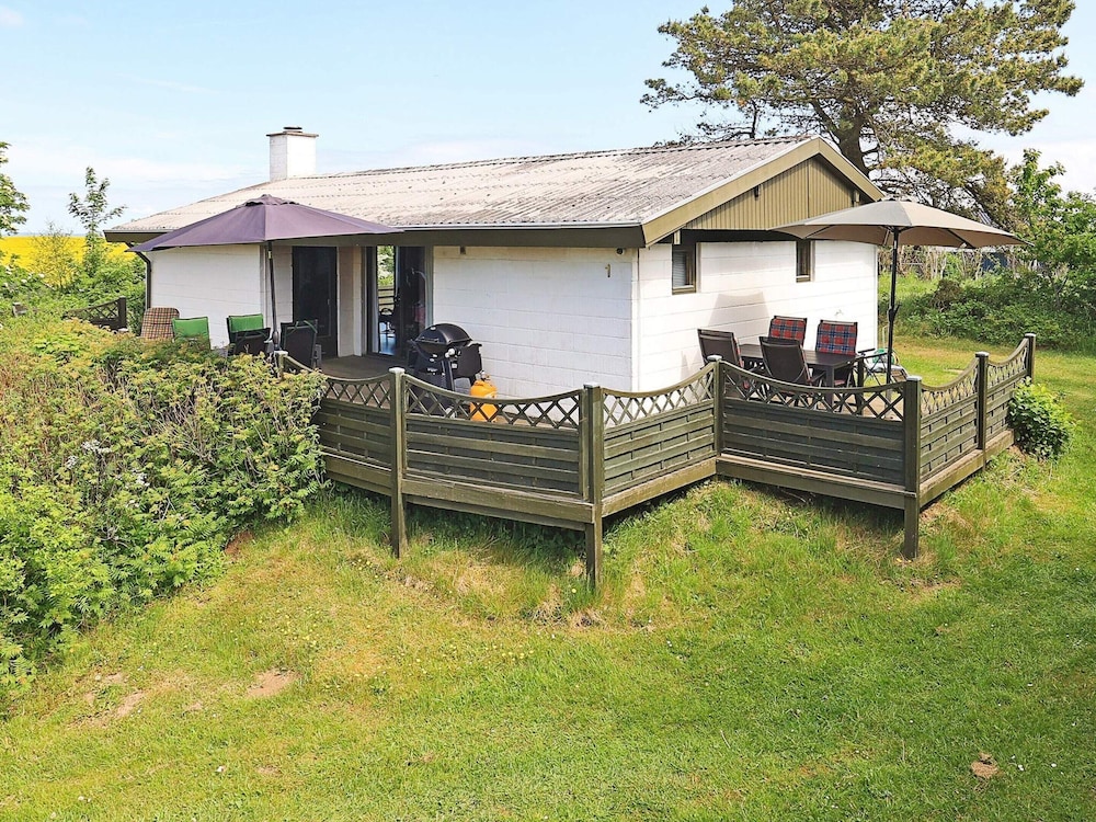 6 Person Holiday Home in Roslev-by Traum