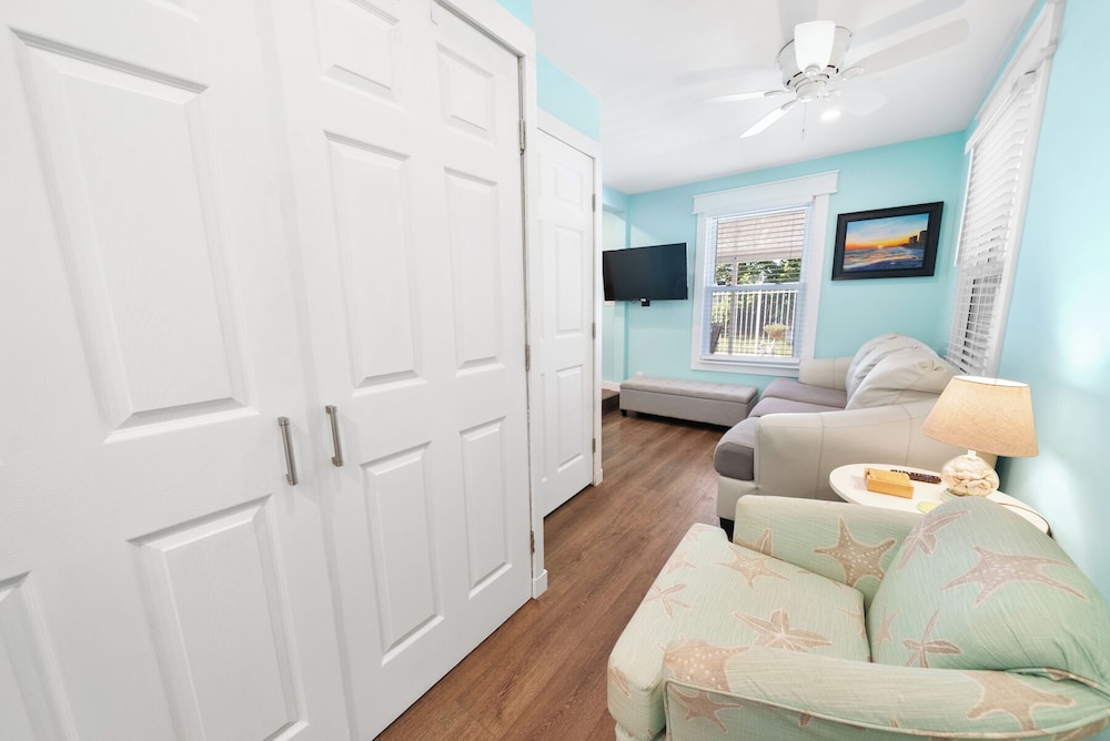 Hideaway Cottage