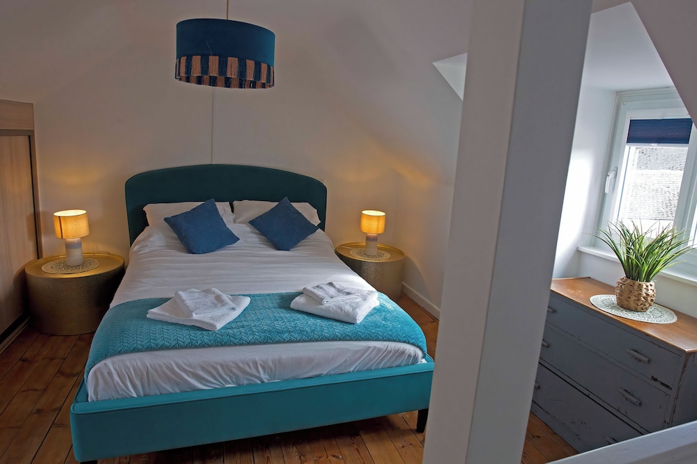 Harbour Retreat