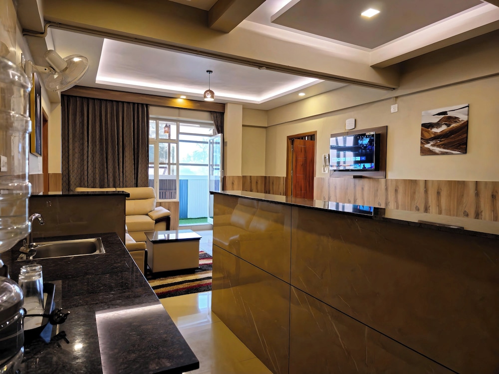 Alicos Residency