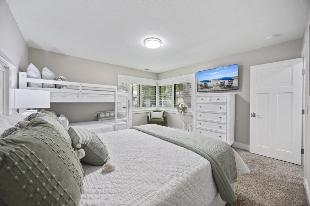 Harbour Master - Monthly Rates Through 2/28/26! 3 Bedroom Villa