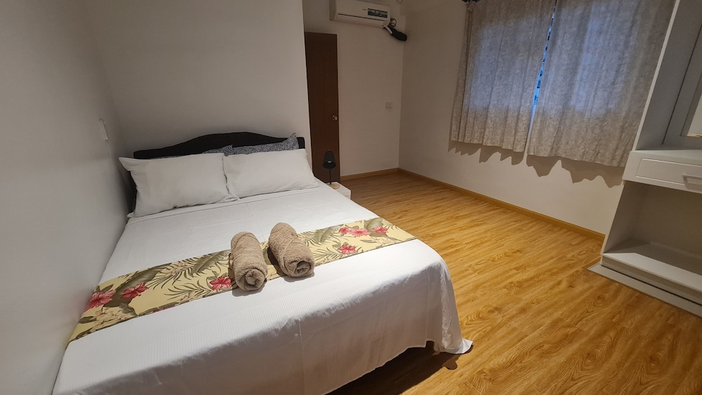 Axis Apartments