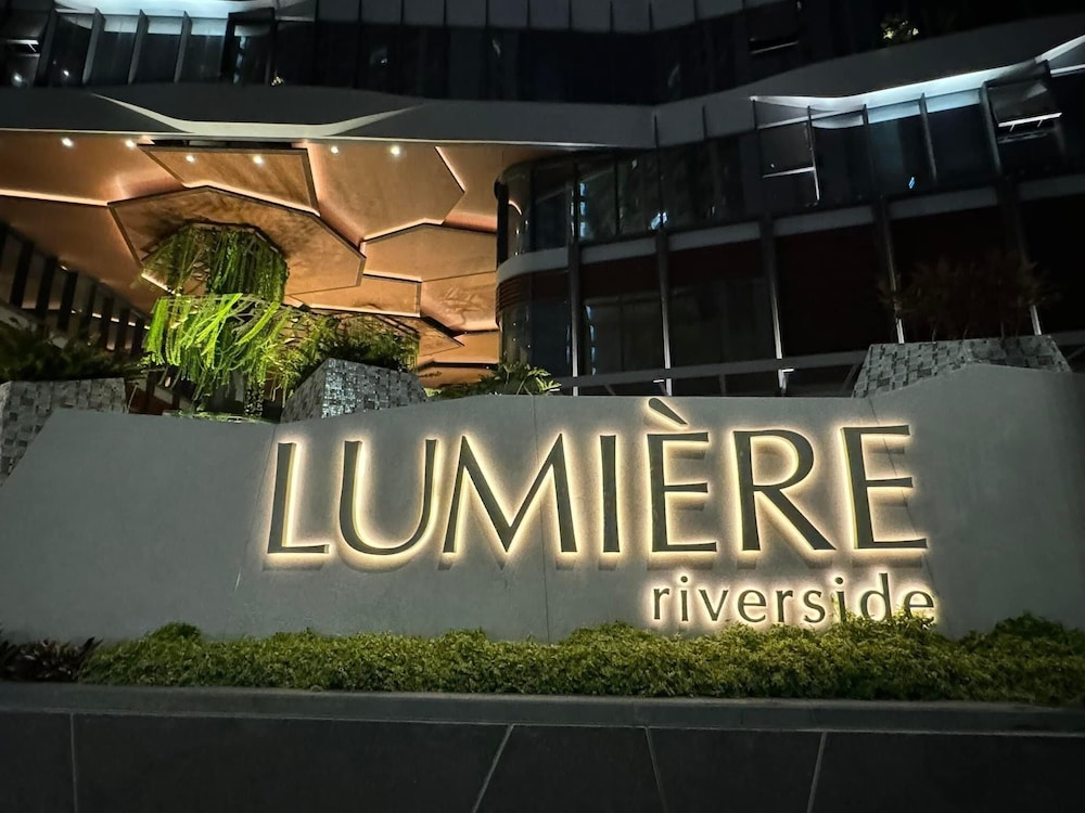 Lumiere Riverside Luxury Apartment, photo 34