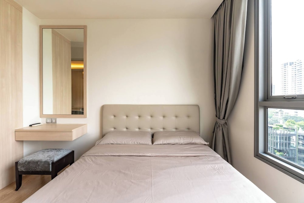 Free Airport Pick Up Rooftop Pool Jacuzzi Gym BTS Emqartier Shopping Mall