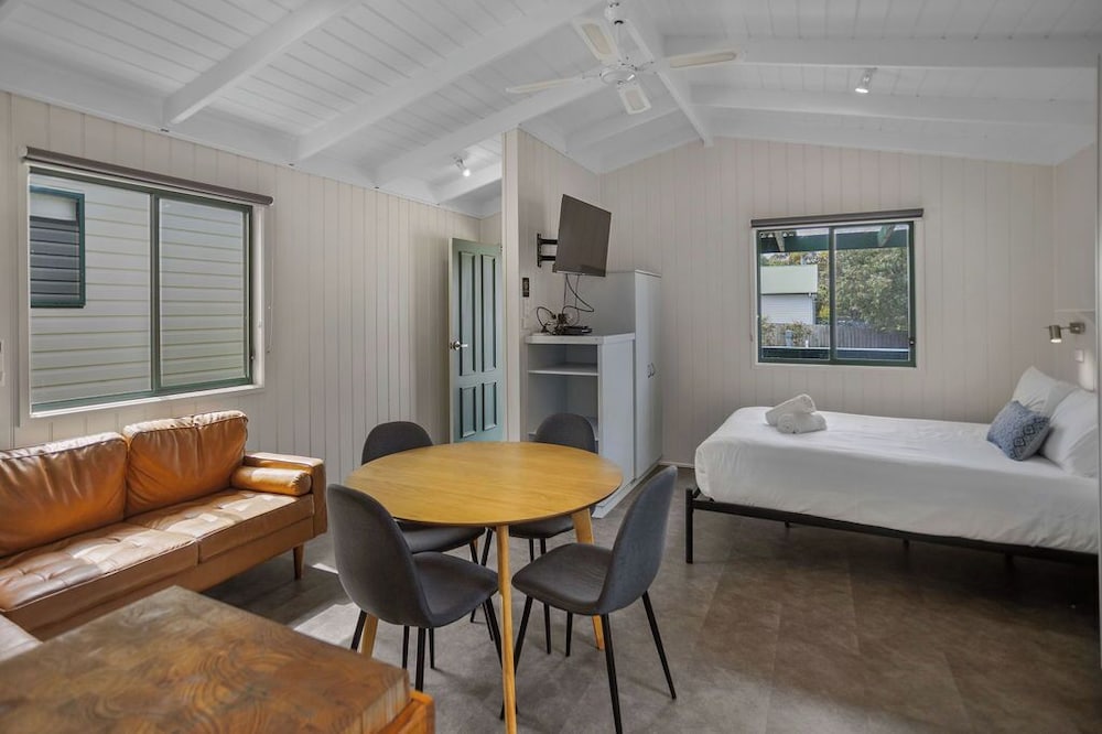 Pet Friendly Stays - BIG4 Aireys Inlet