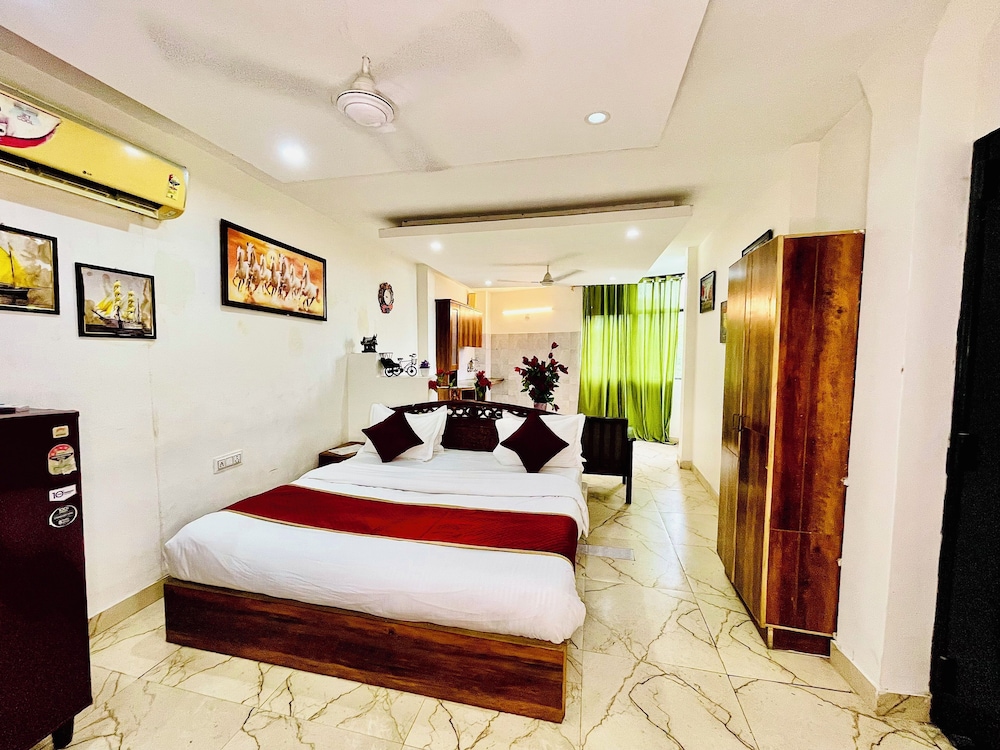 Hotel Hauz Khas Inn