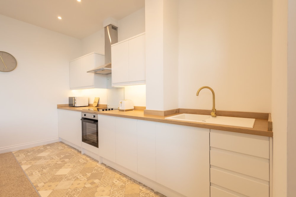Host Stay Apartment 3 King s Court