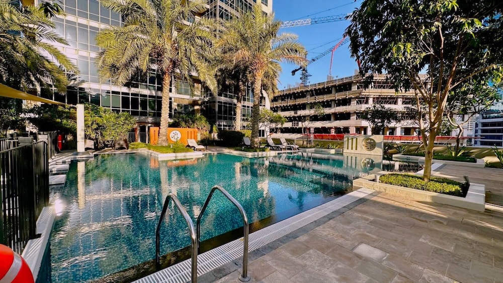 Relaxing Haven w Unparalleled Burj Khalifa Views