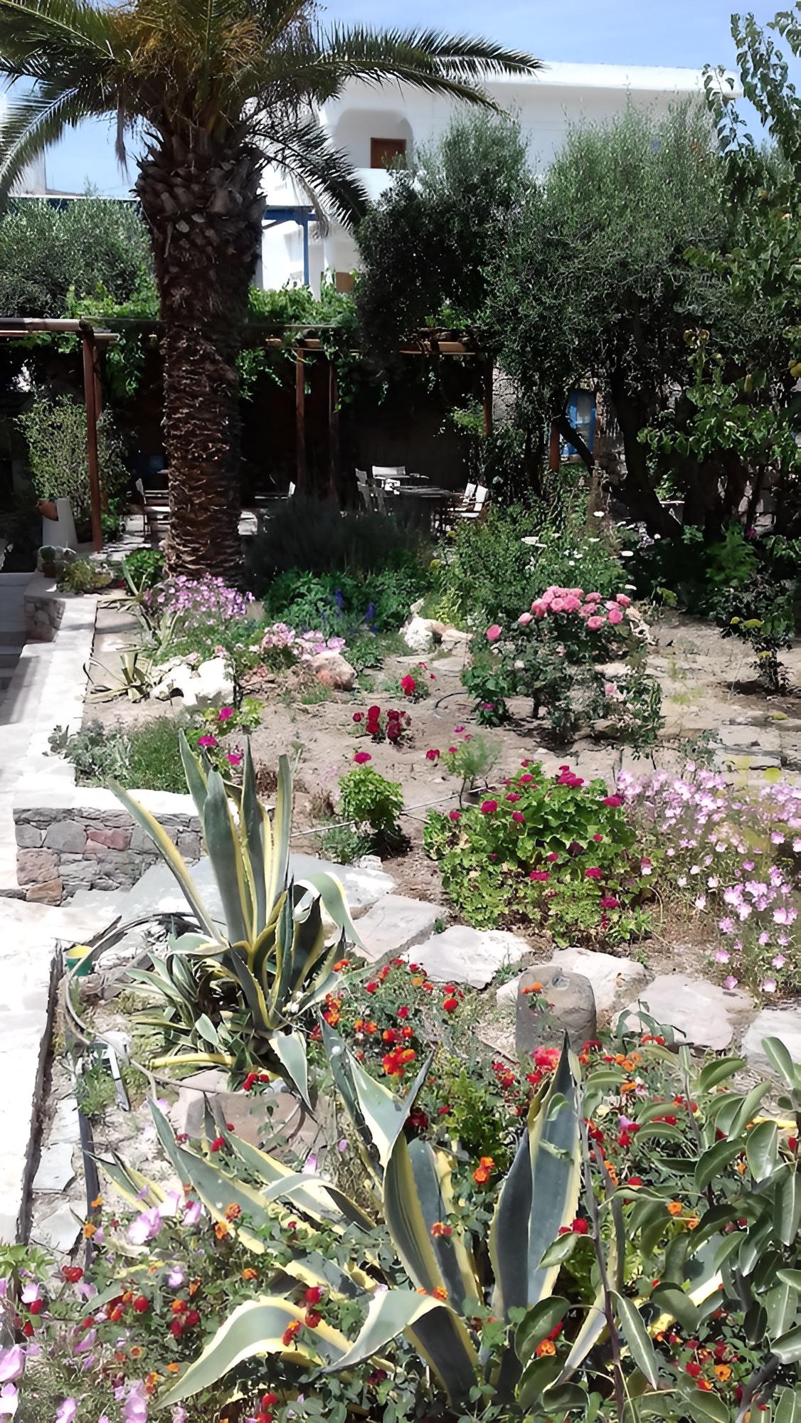 Tilemachos Rooms & Studios