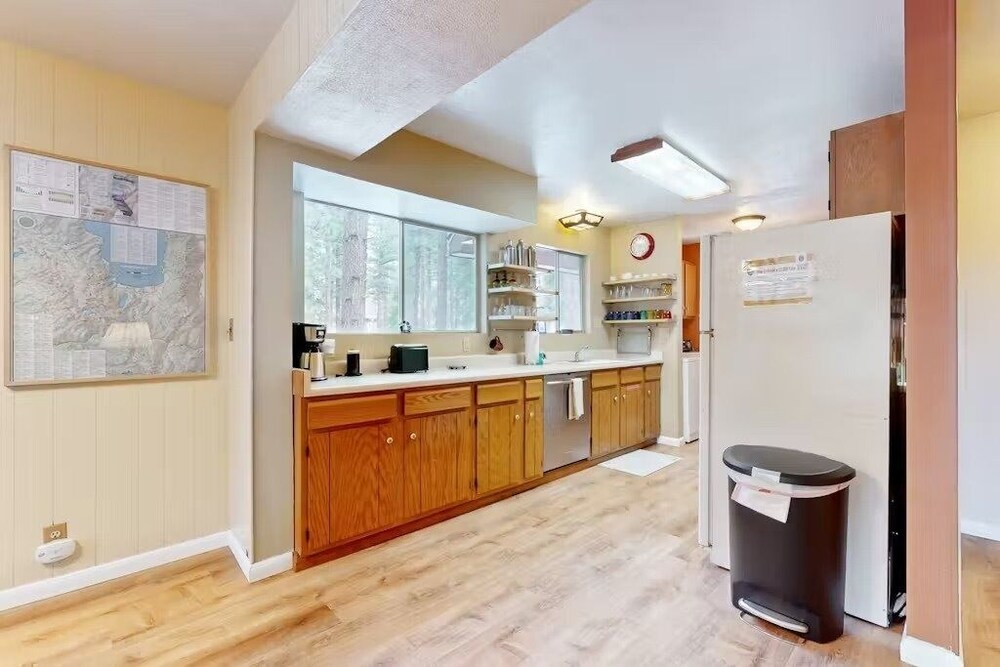 2538 Talbot 3 Bedroom Cabin