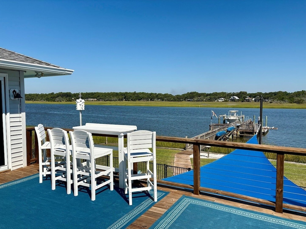 Island Time 3 Bedroom Home