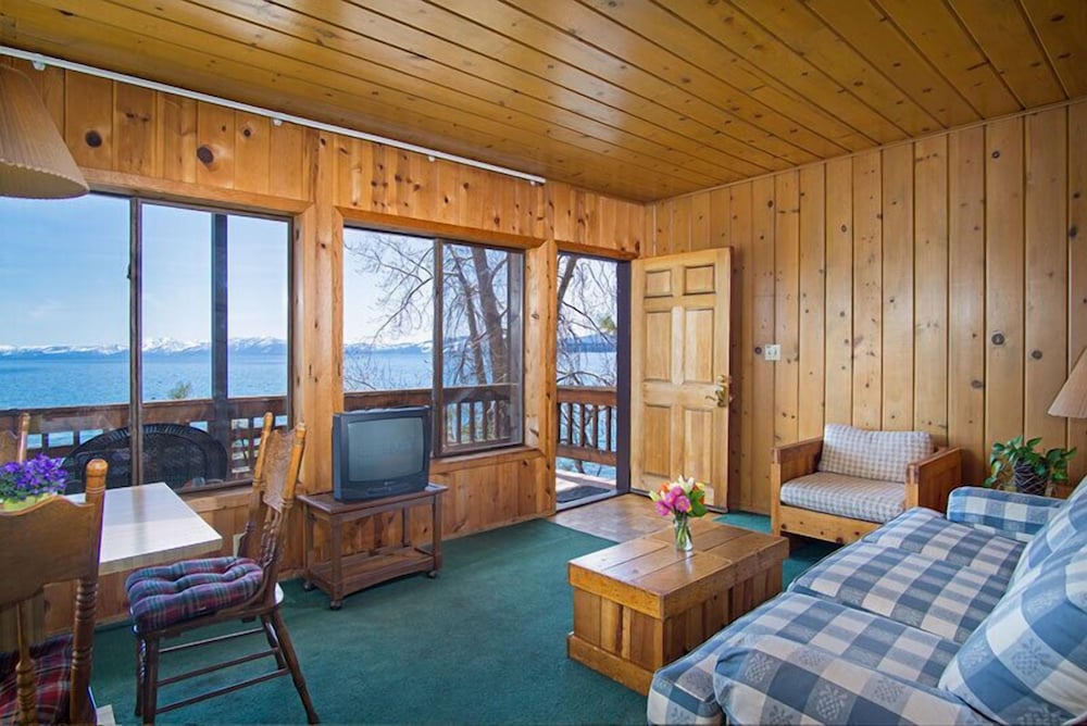 Holiday House view 2