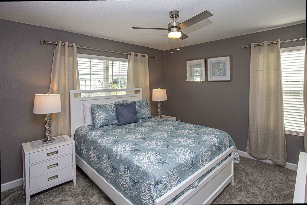 5BR Private Pool Resort Amenities Near Disney