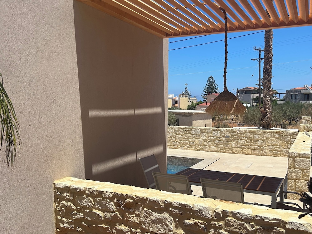 Lumina Sense Villas