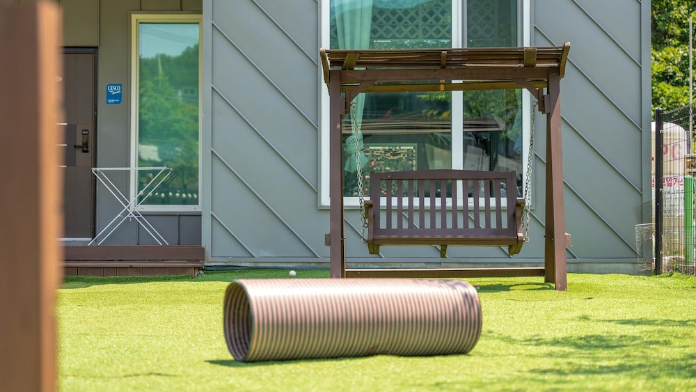 Gapyeong Dingdongdaeng Pet&spa Poolvilla view 5
