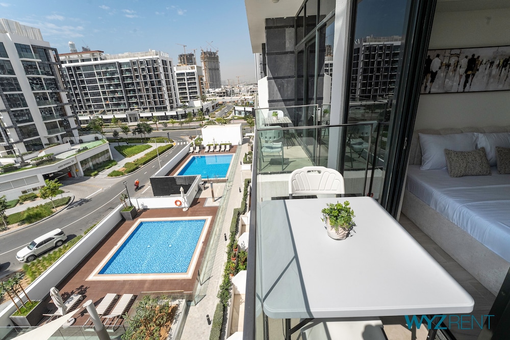 Unique Studio in Azizi Riviera